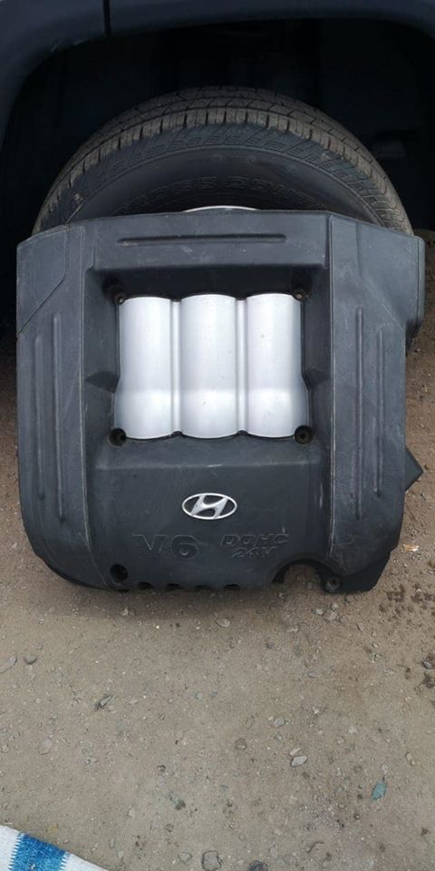 TAPA DE MOTOR HYUNDAI TUCSON  V6